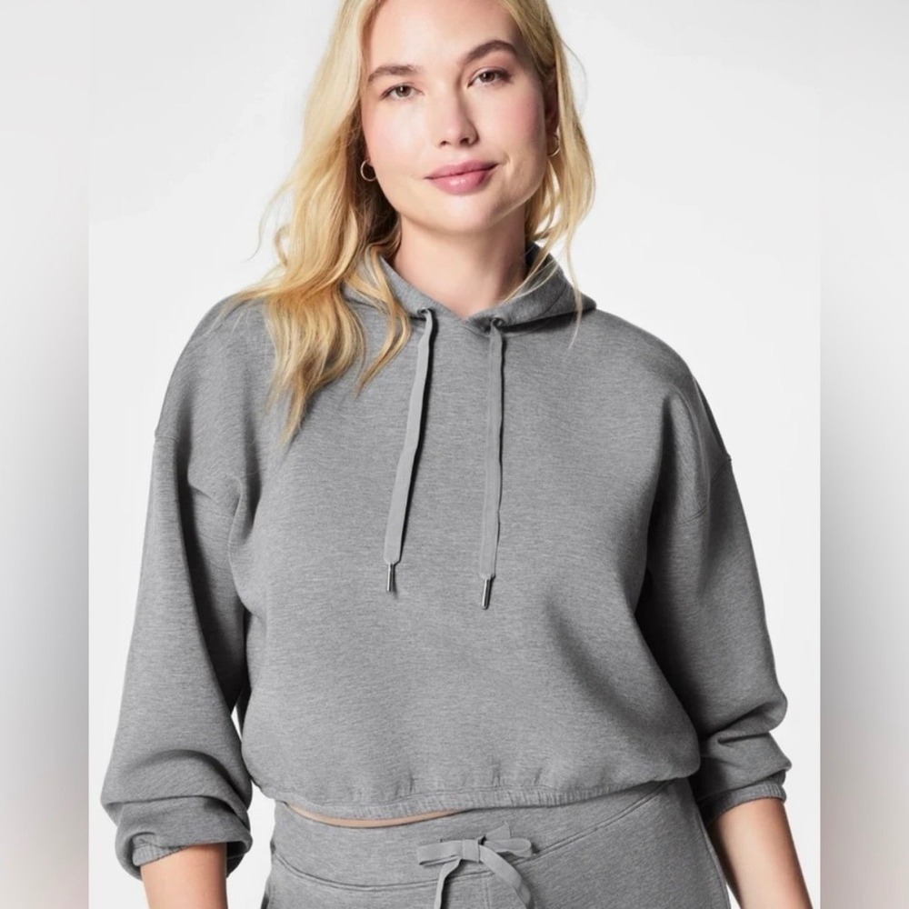 SPANX AirEssentials Cinched Crop Hoodie Gray Size S Athleisure